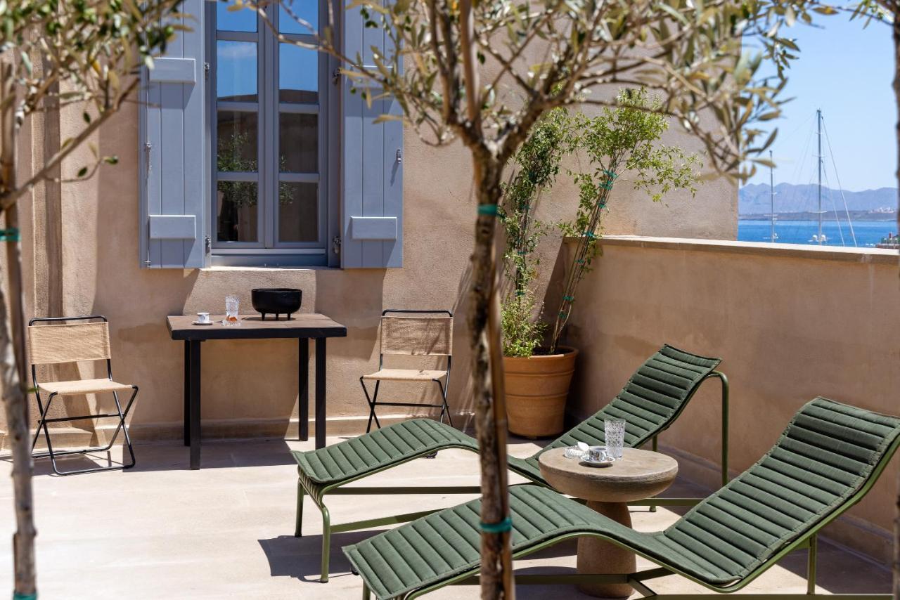 Azade Chania Chrissi Akti Chania Exterior foto
